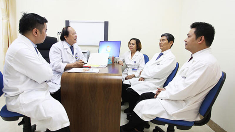 Liên kết chặt chẽ